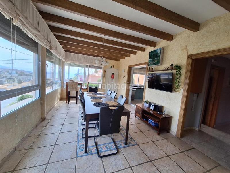 Foto c548ef0d-b2a6-4e8b-a6ac-b498c6b0225b. Casa amb aparcament piscina a Pueblo Acantilado-Lanuza Campello (el)