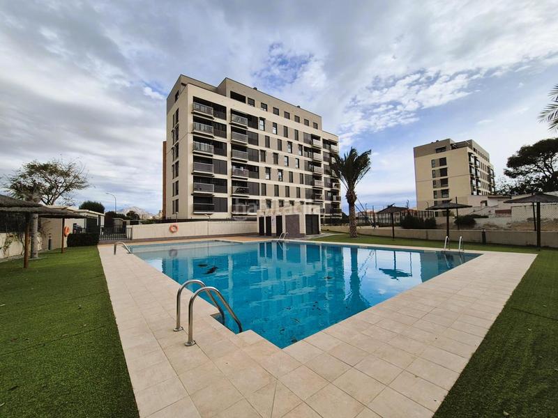 Foto a224d4a0-545b-4c2e-a0a2-cd97eae30e00. Etagenwohnung mit parking pool in Playa Muchavista Campello (el)