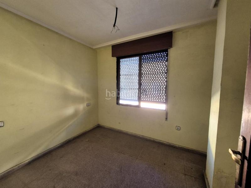 Foto 39d0231b-4a26-4675-8576-38f1ce5c2f4a. Edificio en Catral