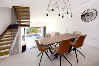 Casa bifamiliare  Carrer urania