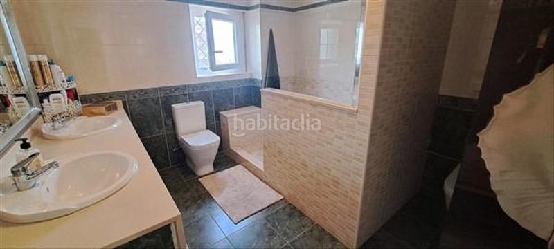 Foto 1d5f018c-bea2-409d-826c-da61781ef4a2. Casa amb aparcament piscina a Alicante golf Alicante