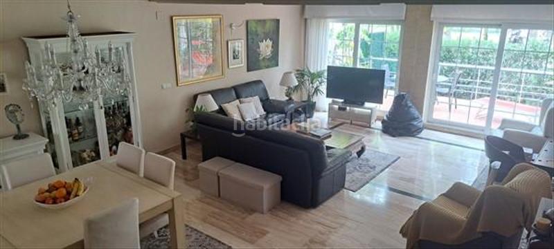 Foto 2bca470a-3f26-49eb-9e9f-b0731b128205. Casa amb aparcament piscina a Alicante golf Alicante