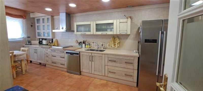 Foto 6e9b767d-a9d1-4f78-8336-2626b6798b22. Casa amb aparcament piscina a Alicante golf Alicante