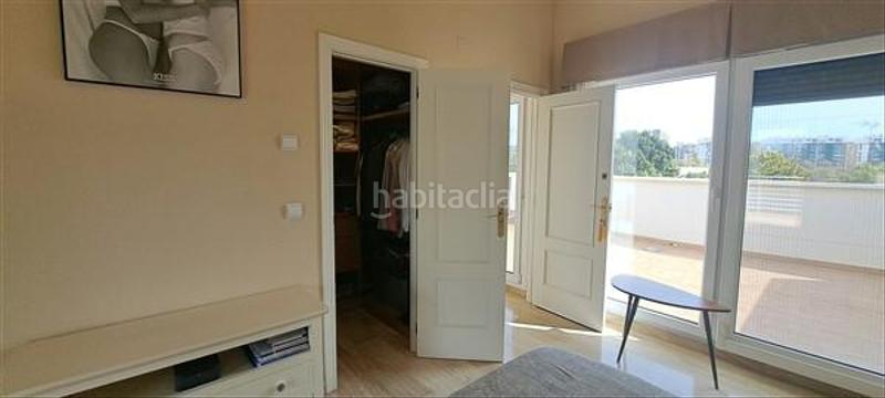 Foto af8c05c1-5818-41a3-b07d-07136a3a2d83. Casa amb aparcament piscina a Alicante golf Alicante