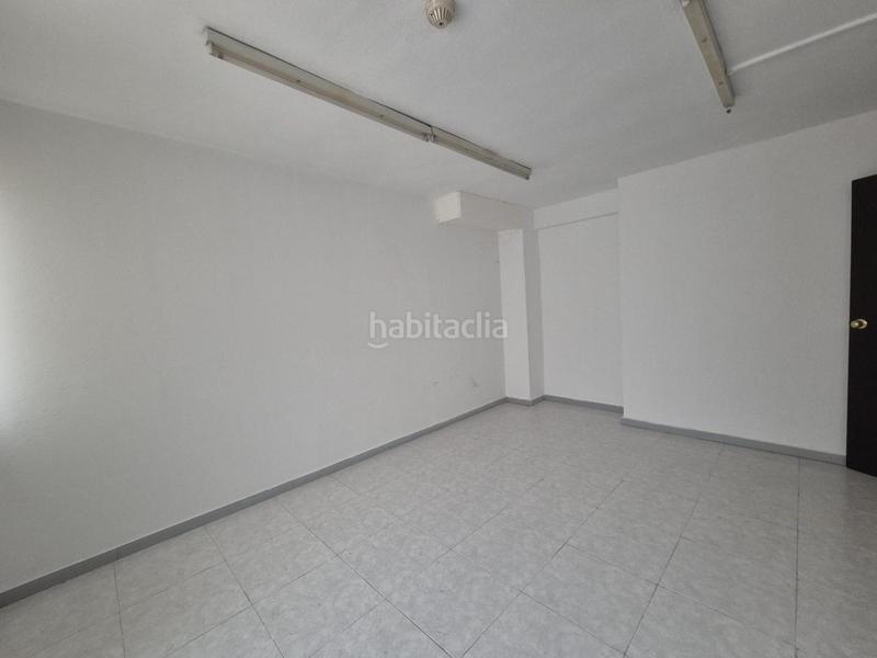 Foto a34ccca1-3a60-4995-99d3-06447d9bb648. Local comercial a Ensanche-Diputación Alicante