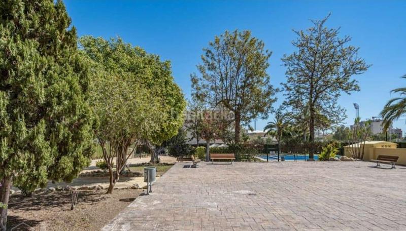 Foto 450123b3-b52f-44d4-a383-a833716c3a9e. Appartamento con parcheggio in Poble Nou-Montiboli Vila Joiosa (la)
