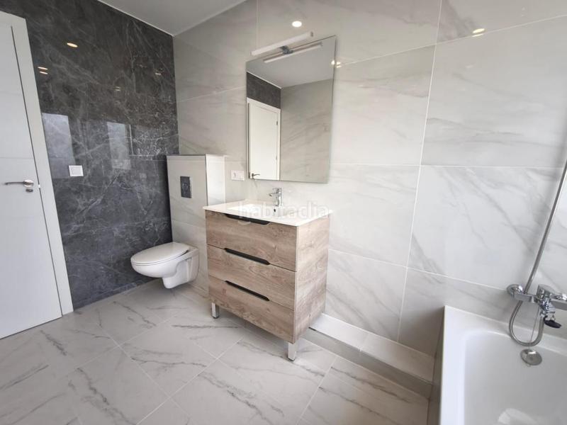 Foto 40de04f3-8ef2-4d9b-af14-a5dd5cd633cb. Casa amb aparcament piscina a Montebello - Nou Espai Nucia (la)