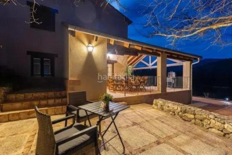 Foto 4ed339fb-078a-4700-b462-e79b50415e03. Maison avec parking piscine dans Penàguila