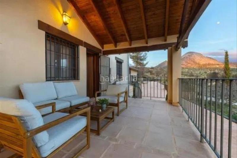 Foto faa23ebf-79e6-437a-b83c-9ad46974ed21. Maison avec parking piscine dans Penàguila