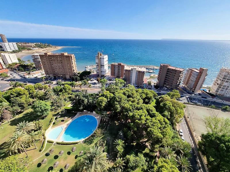 Foto 0d1ff046-5dbb-46c3-9e27-5ce6eff571fc. Piso en Albufereta Alicante
