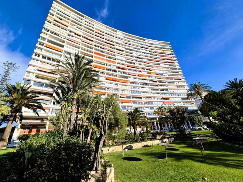 Foto 8c032e71-376b-4299-bd88-14541d3ea1fa. Piso en Albufereta Alicante