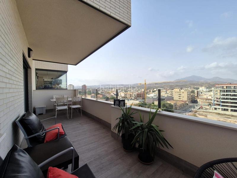 Foto 1adc75b7-dad7-4e9d-aba4-611f89214585. Flat with parking in Campello Pueblo Campello (el)