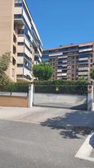 Parking voiture  Carrer periodista asuncion valdes