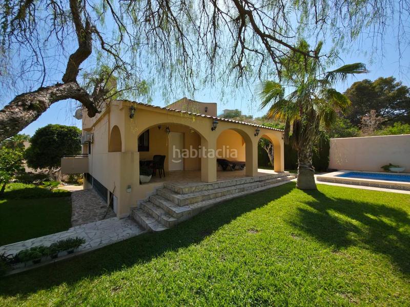 Foto 184cd4f0-af48-41b5-b94b-cdef3cb0d6d5. Casa con parcheggio piscina in Pueblo Español-Coveta Fumá Campello (el)