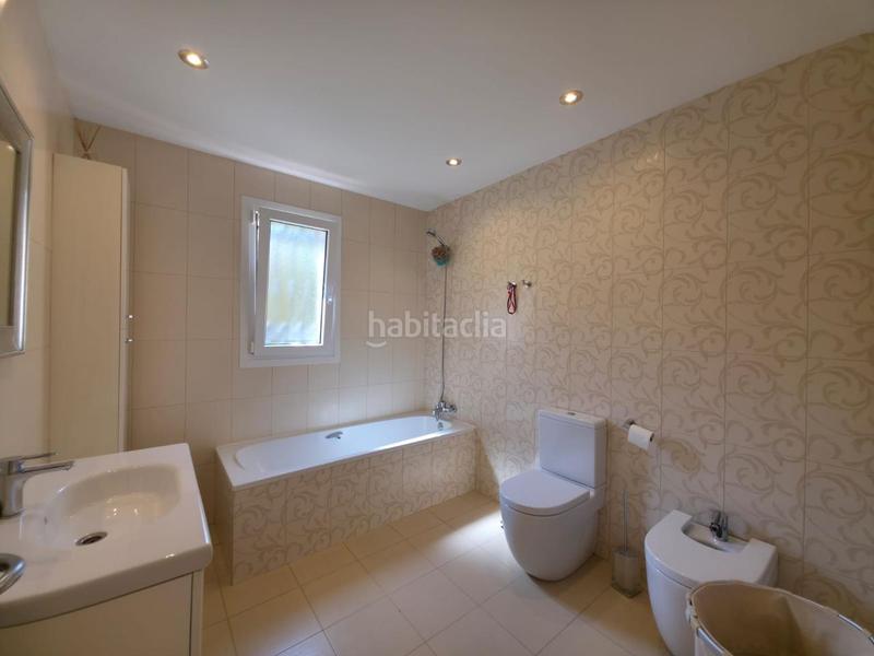 Foto 516ac971-31c8-4e53-a1ab-a62d0d4e719d. Casa con parcheggio piscina in Pueblo Español-Coveta Fumá Campello (el)