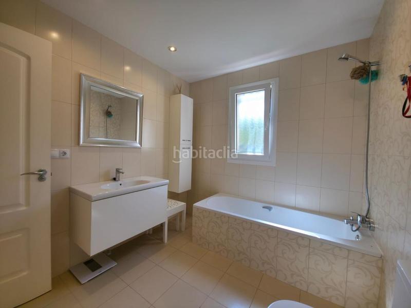 Foto 73ca07d0-6d27-4e31-b094-986e103db15f. Casa con parcheggio piscina in Pueblo Español-Coveta Fumá Campello (el)