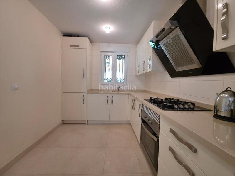 Foto 870f6612-66e3-4d1c-ab01-f7dd96b18662. Casa con parcheggio piscina in Pueblo Español-Coveta Fumá Campello (el)