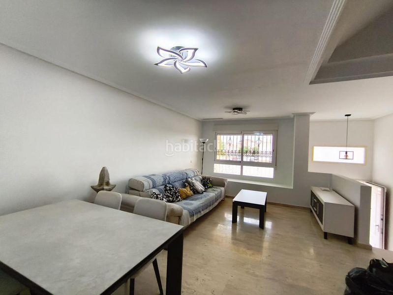 Foto 80a9c957-7033-4d79-8439-ebbf11a89fe5. Casa amb aparcament a Monforte del Cid
