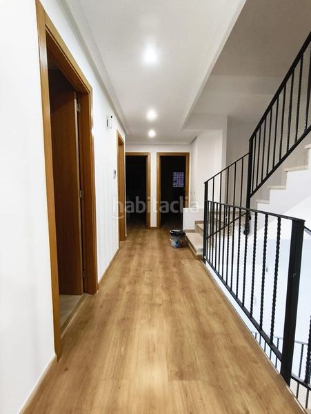 Foto 8ffb305f-f6eb-40e9-bcef-fb944c430353. Casa amb aparcament a Monforte del Cid