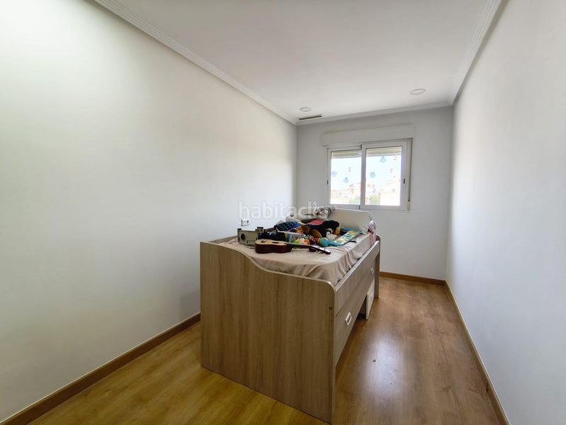 Foto b27e295d-7428-41fe-9e9b-ab6f41a211f7. Casa amb aparcament a Monforte del Cid