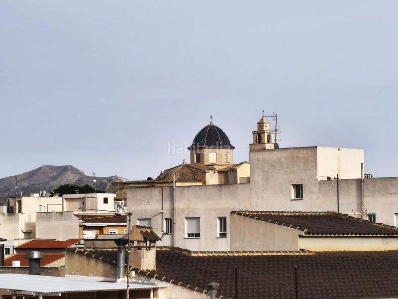 Foto d5b685e6-fd5a-4104-93e1-22a5951c2624. Casa amb aparcament a Monforte del Cid