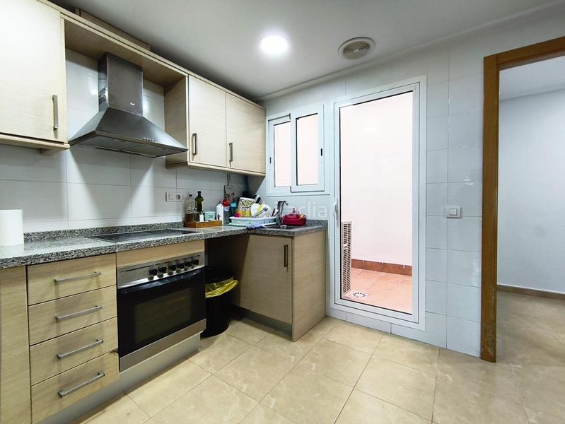 Foto e85d84ae-07b9-4184-b5dc-440de447efdc. Casa amb aparcament a Monforte del Cid