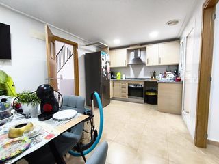 House  Calle leandro gras le