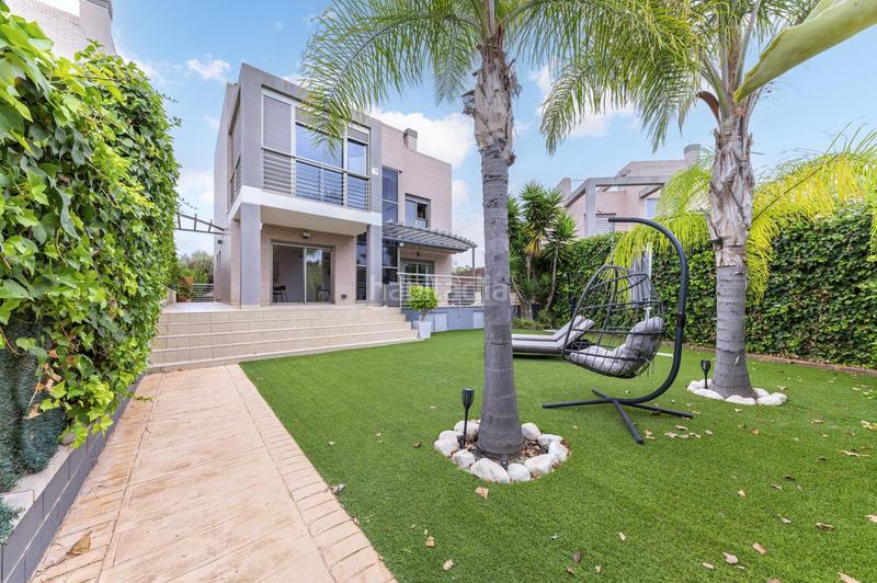 Foto d99d49a6-fd2b-4d41-984b-16dc93b680c2. Haus mit pool in Almajada-Ravel Mutxamel