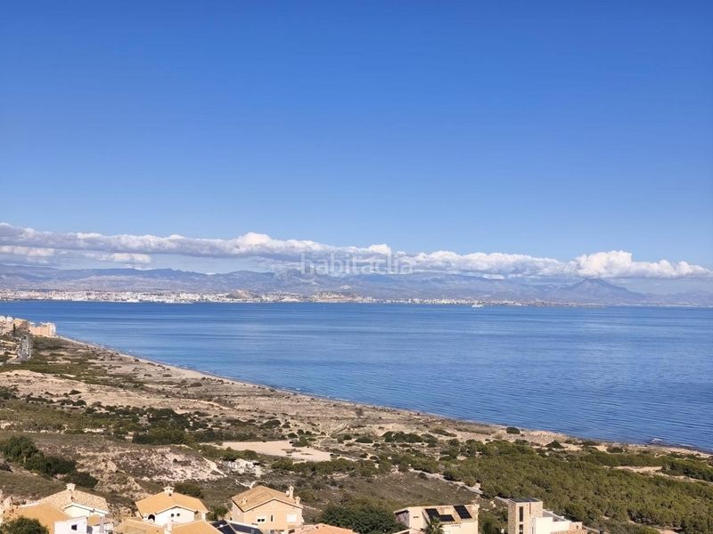 Foto 0ee4bd0b-7956-4ba9-86e3-495370589c76. Pis a Monte y Mar Santa Pola