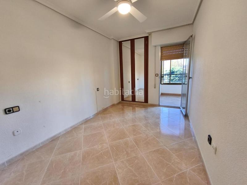 Foto 03774481-ea71-4601-8a6e-20f61bf39b1a. Alquiler piso en Cabo de las Huertas Alicante