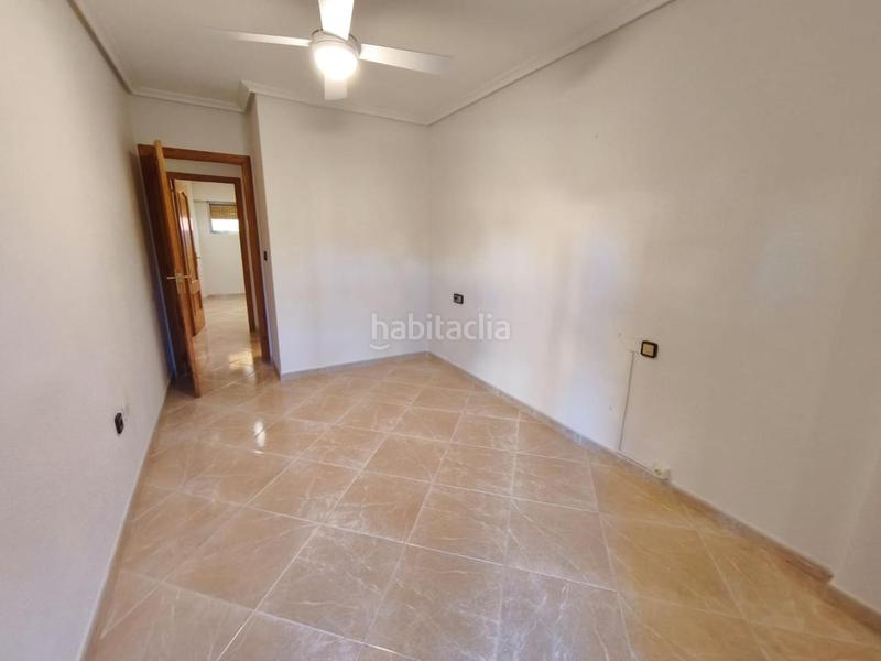 Foto dfece1ee-e2e0-4445-bf11-7e8ee2947536. Alquiler piso en Cabo de las Huertas Alicante