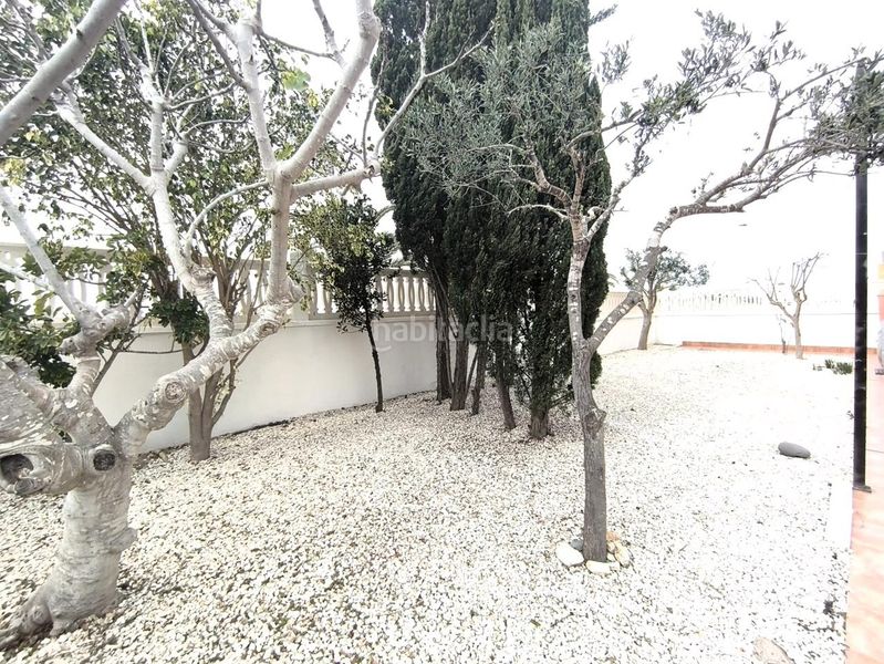 Foto 952edb14-416d-47e1-8bd4-befbea6b0499. Casa amb aparcament piscina a Los Arenales del Sol Elche / Elx