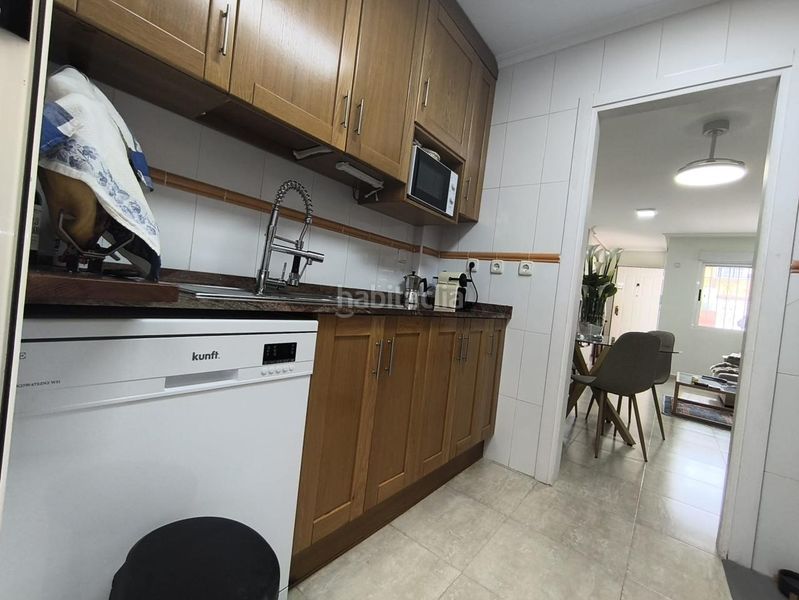 Foto d1e1fd1b-9685-4757-bb66-d99e85952346. Casa amb aparcament piscina a Los Arenales del Sol Elche / Elx