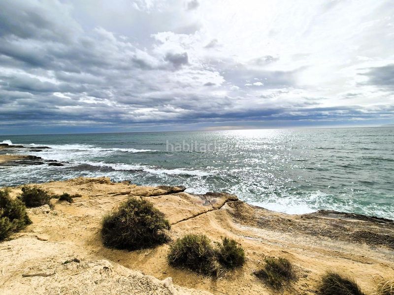 Foto 54ae3e34-fe5d-482c-aedf-a1b97d9ff336. Casa amb aparcament piscina a Cabo de las Huertas Alicante