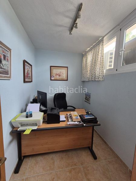 Foto ee727bb7-f769-4a70-b579-832ddb1a07d4. Casa amb aparcament piscina a Cabo de las Huertas Alicante