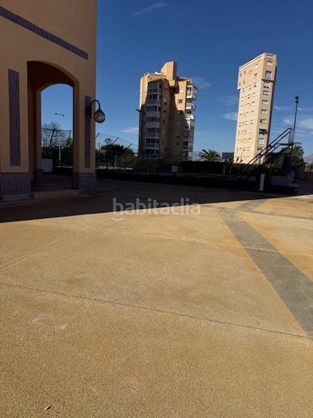 Foto 5388da6b-5064-478a-85f0-5776da9612e5. Lloguer pis amb aparcament a Playa Muchavista Campello (el)