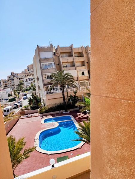 Foto 839295a8-65f3-4bfa-887a-1cbc9e699dfb. Pis amb piscina a Cabo Cervera Torrevieja
