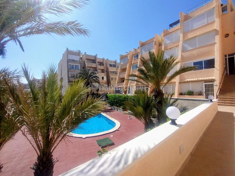 Foto 86f577dd-f6bb-43bd-9ee2-40abd429cbca. Pis amb piscina a Cabo Cervera Torrevieja