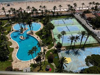 Miete Etagenwohnung  Carrer d'alboran