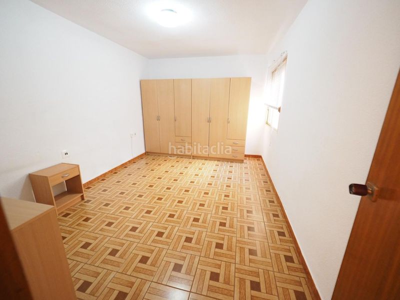 Foto c62acea2-cb51-44c1-8d93-6131b8f246e5. Pis a Centro Mutxamel