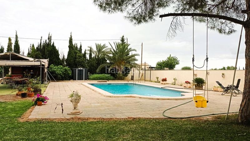 Foto 871920a7-fbe2-408c-bad3-64dcdf0a4d44. Masia amb aparcament piscina a Torrellano Elche / Elx
