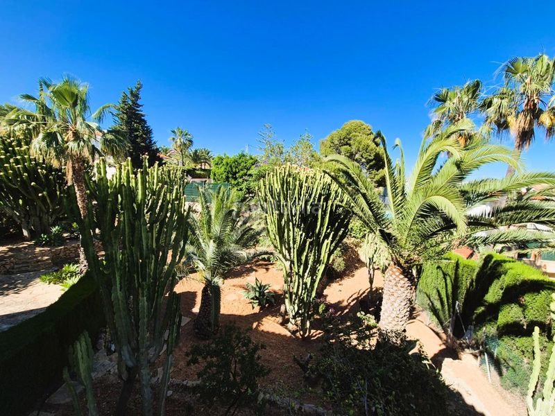 Foto 0ee69942-1902-4062-9b78-b6661b533225. Casa amb aparcament a Coloma Nucia (la)