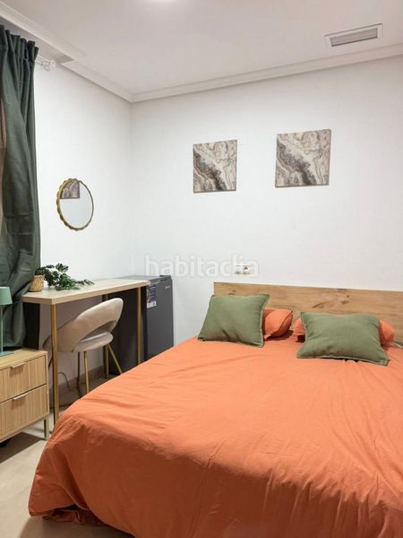 Foto 02933fee-5688-4830-81a1-4fb4a024b6d7. Pis a Puerto Deportivo Torrevieja