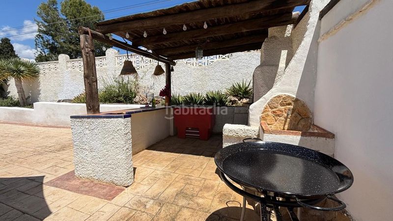 Foto ae810007-6280-4026-a420-bfc63d58eb67. Casa amb aparcament piscina a Busot