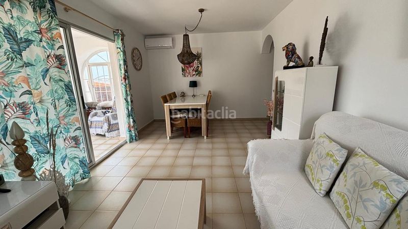 Foto b55f17a3-b841-43a3-b5bb-a184212c09f1. Casa amb aparcament piscina a Busot