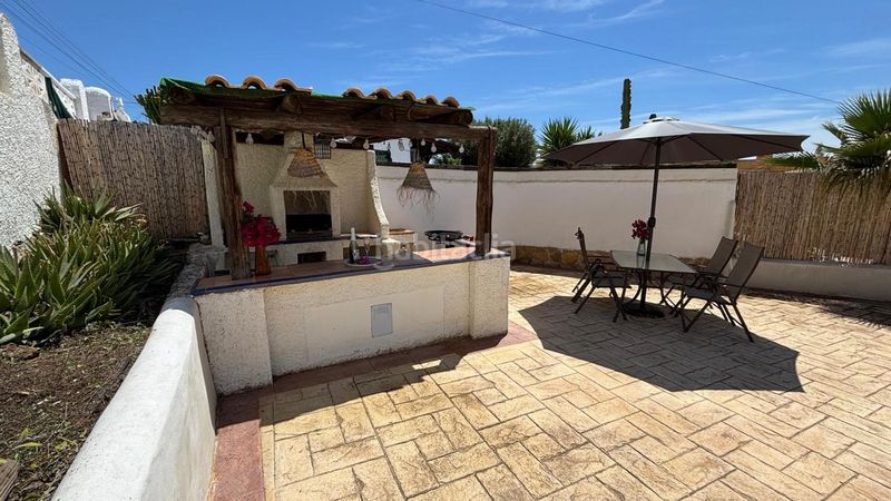 Foto e3105a26-a88b-4f70-acef-dd5506161a91. Casa amb aparcament piscina a Busot