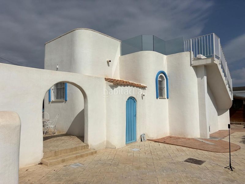 Foto e5459c82-e784-42e5-b874-4e7f17223e3d. Casa amb aparcament piscina a Busot