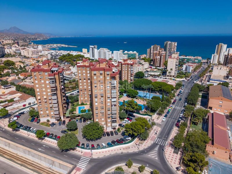 Foto ceb6af01-4b04-4881-b66d-8265078272d5. Pis a Campello Pueblo Campello (el)