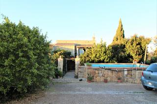 Masia a Llubí. Finca rústica en llubí