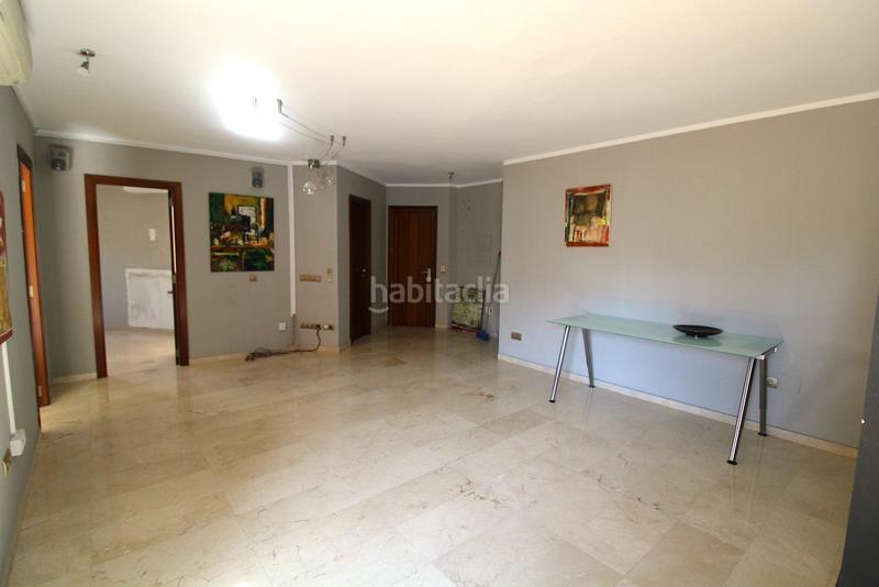 Foto 426edf9e-37b6-469b-8b24-86684650e3e0. Oficina estupenda y céntrica oficina en Plaça dels Patins Palma de Mallorca